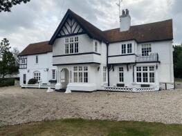Whitbreds, Bullwood Hall Lane, Hockley SS5 4TB