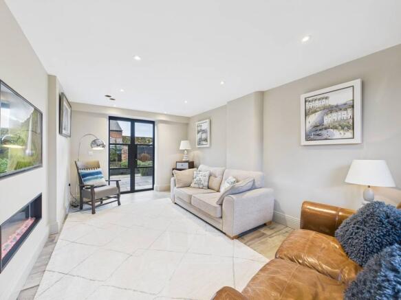 3 bed Barn Conversion for sale Image 8