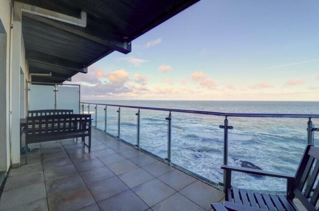 Balcony Terrace.jpg