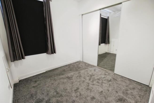 1 bed Flat to rent Image 5
