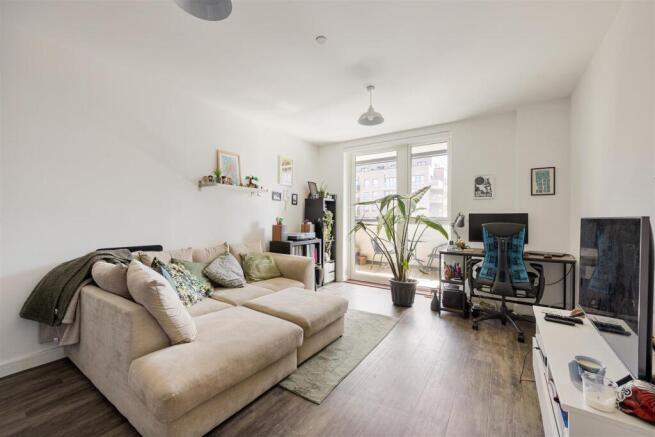 Clarkson Crescent, E17