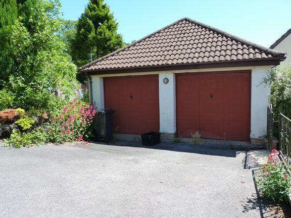 Double Garage