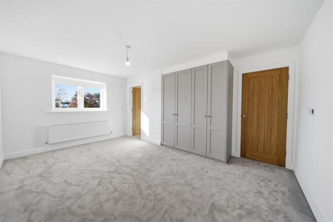3 bed Detached for sale Image 5