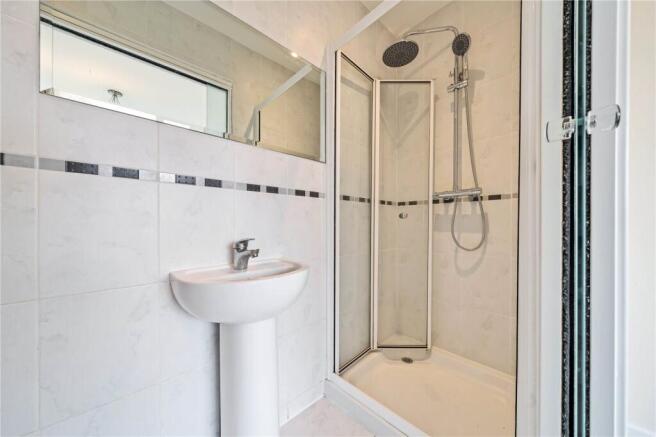 4 bed Semi-Detached for sale Image 11