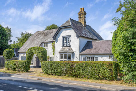 White Lodge, Leicester Road, Kibworth Harcourt, Leicestershire