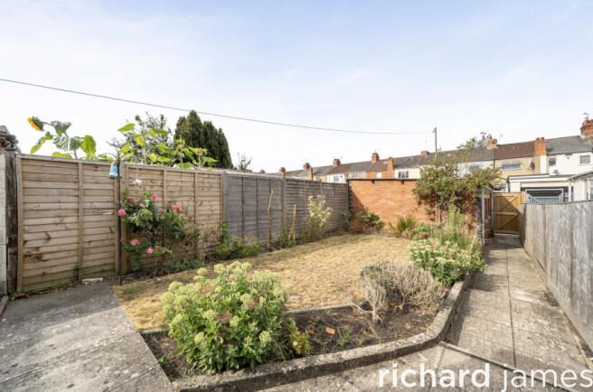 Kitchener Street, Ferndale, Swindon, SN2 photo 4