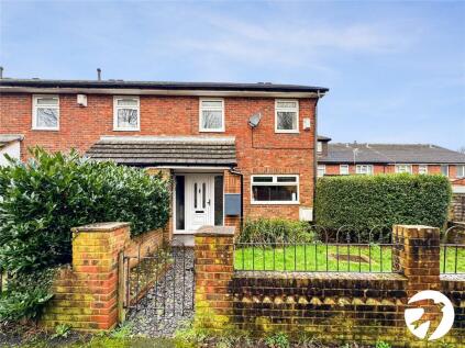 Plumpton Walk, Maidstone, Kent, ME15