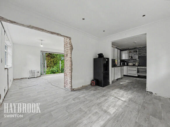 3 bed Detached Bungalow for sale Image 11