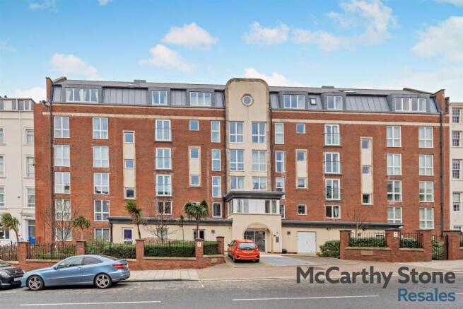 1 bed Apartment for sale Image 12