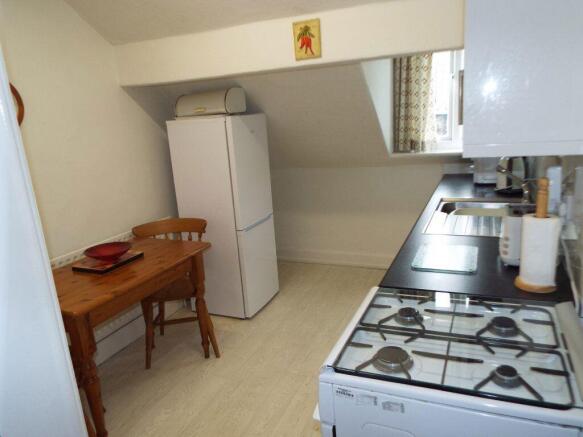 1 bed Flat to rent Image 5