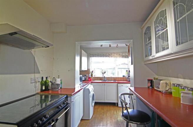 Kitchen.JPG