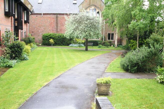communal garden.jpg