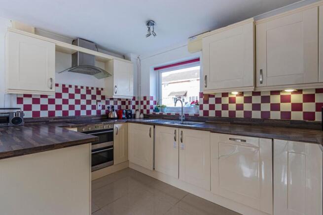 Kennington Close 13-14.jpg