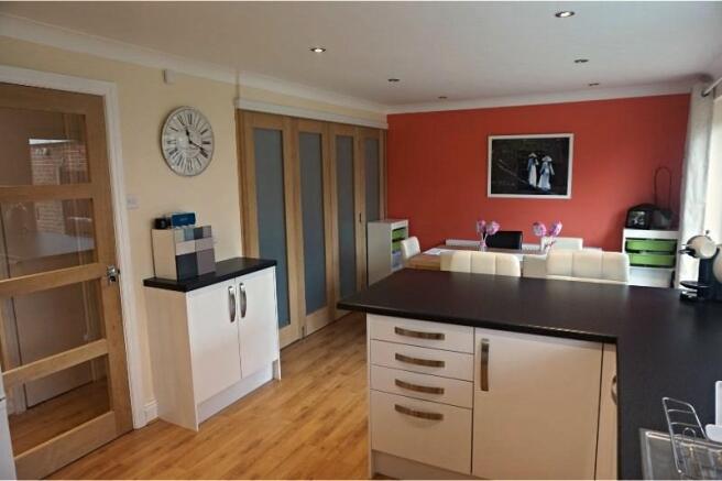 Kitchen / Diner
