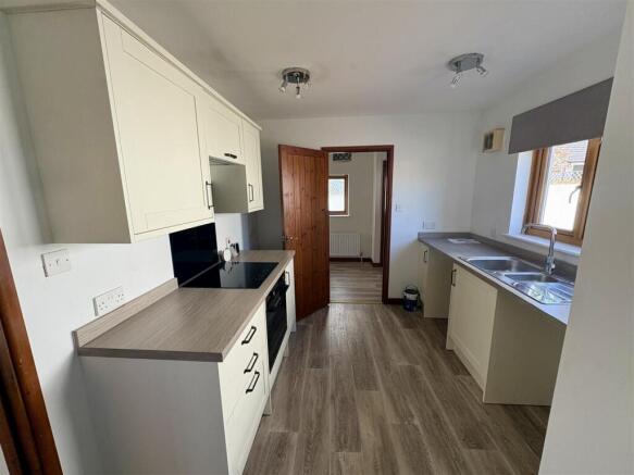 Kitchen 1