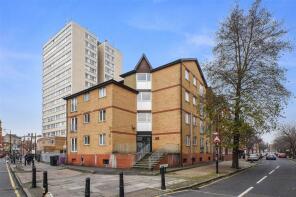 Flat 10, 250 Astra Apartments, Globe Road, London E2 0LW