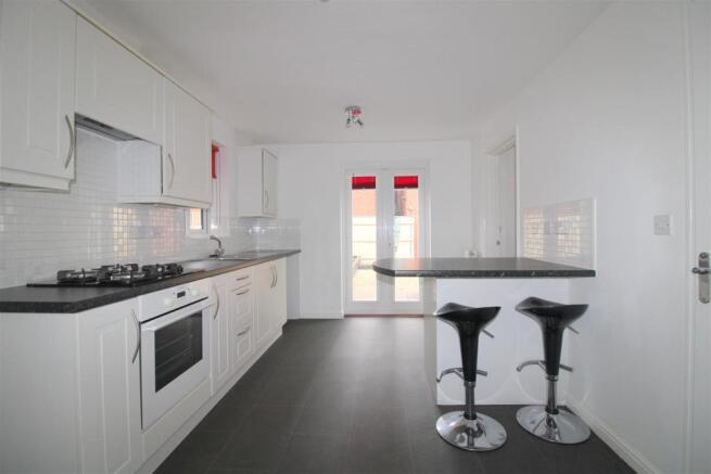 Kitchen/Breakfast Room