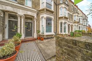 Flat 3, 57, St John's Villas, London N19 3EE