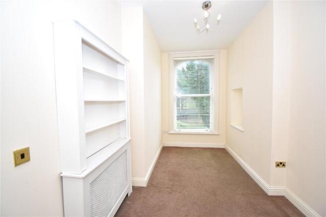 2 bed Apartment for sale Image 8