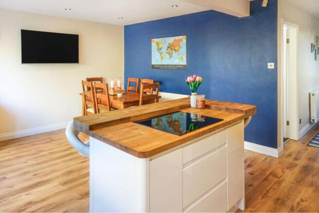 Kitchen/Family Room