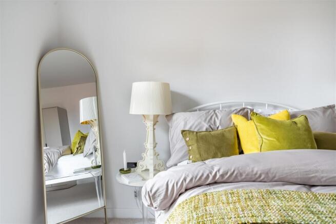 2 bed Penthouse for sale Image 10