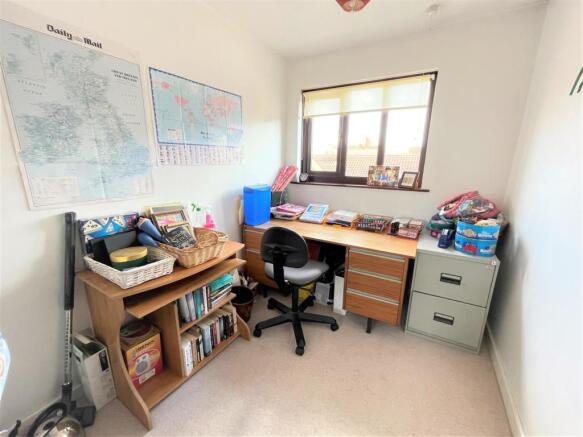 BEDROOM 3