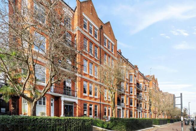 Flat 7, Albany Mansions SW11 4PG-Low Res-12.jpg