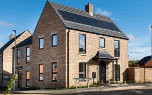 7, Foxglove Way, Daventry NN11 4DW