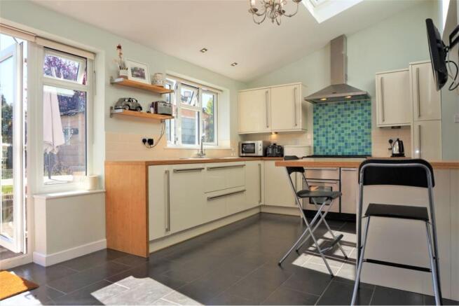 Kitchen/family Room