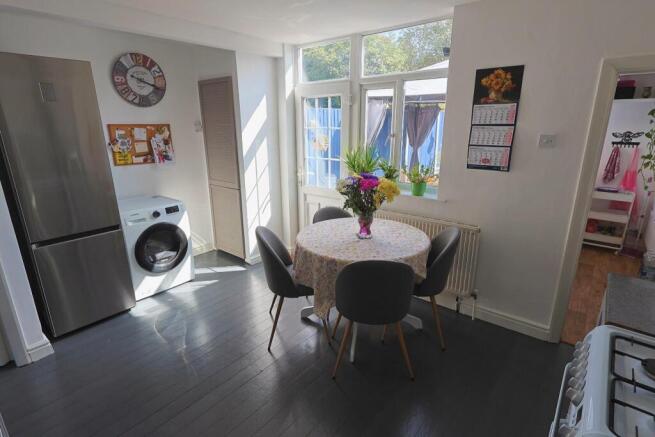 Kitchen / Diner