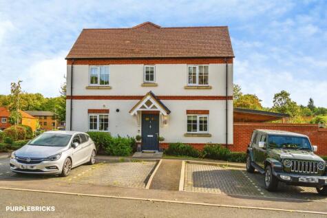 Lakeside Avenue, Kings Langley, WD4