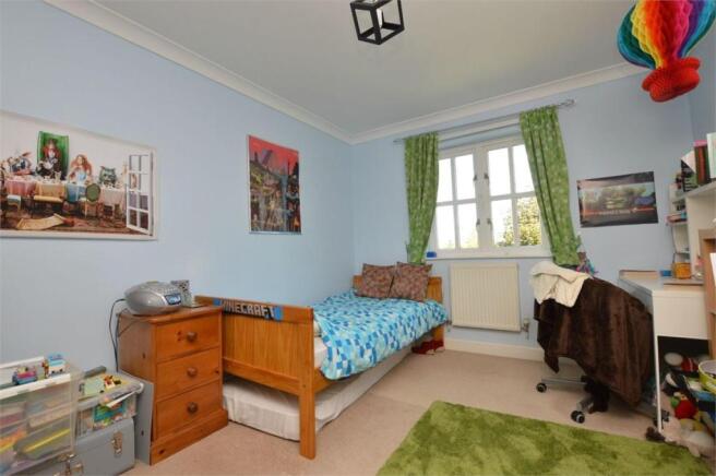 Photo 8