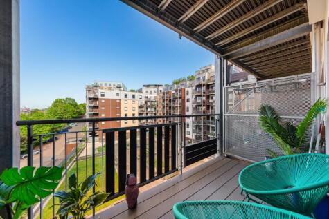 Seren Park Gardens London SE3