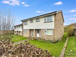 Flat 9, 21 Filching Court, Filching Road, Eastbourne BN20 8SQ