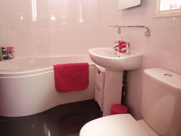 Family Bathroom/WC