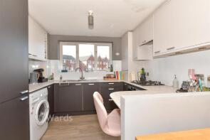 32, George Stewart Avenue, Faversham ME13 8FJ