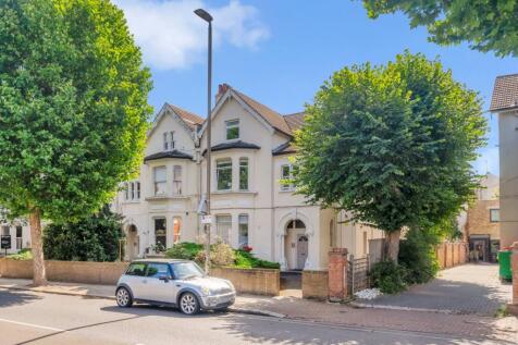 Earlsfield Road,
Wandsworth, SW18