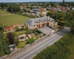 19 Stable Cottage, Lydiard Green, Swindon SN5 3LP