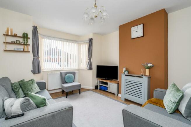 137 Danson Lane-2_lo.jpg