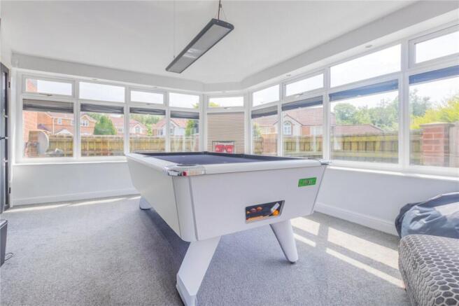 Fernside Way, Norden, Greater Manchester, OL12 photo 5