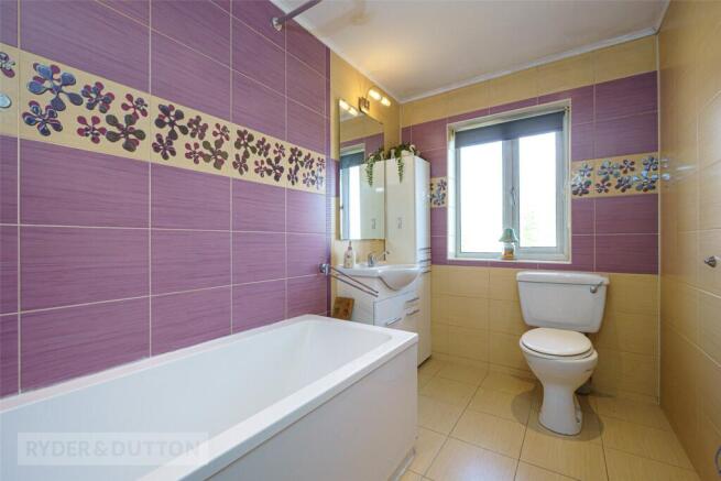 2 bed Terraced for sale Image 12