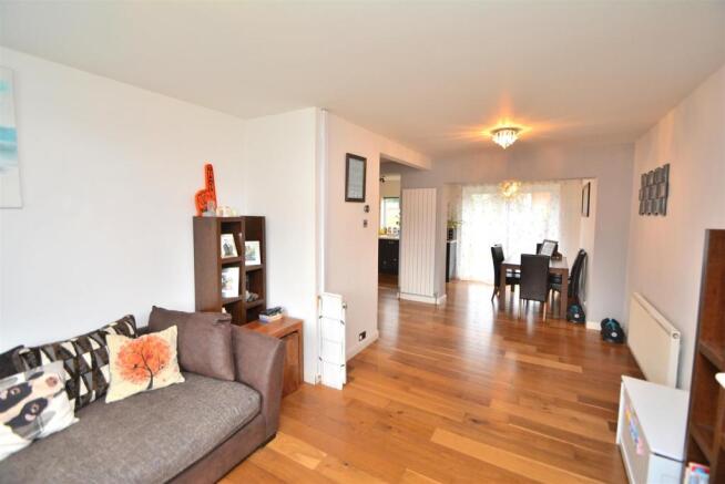 Open Plan Living/Kitchen