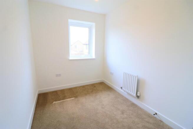 3 bed House to rent Image 12
