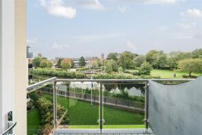 Apartment 40, Riverain Lodge, Tangier Way, Taunton TA1 1FF