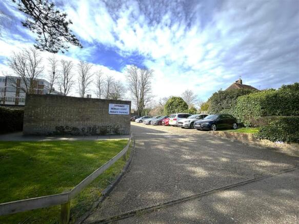 COMMUNAL GROUNDS & GARAGES