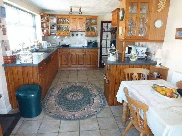 Kitchen 2