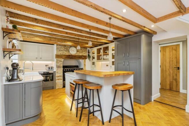 Kitchen/Breakfast