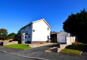 3, Glenview Avenue, Pembroke Dock SA72 6EJ