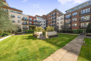 Flat 60 Dartmouth House, Royal Quarter, Seven Kings Way, Kingston Upon Thames KT2 5BJ