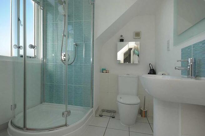 en suite shower